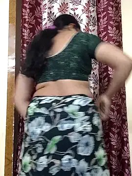 Indian_Telugu_Indhu on StripChat 