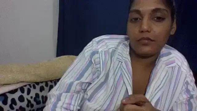 IndianvixxenX — SQUIRT>>>>>>>>>>