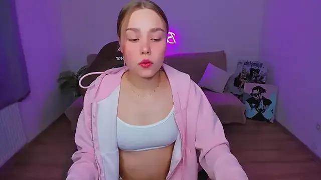 Freechat IndikaandSativa on StripChat