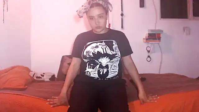 indomitaFox — Suck deeper