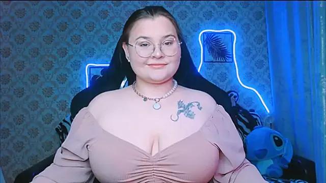 InLoveWithLife26 — play with breasts