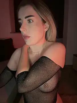 Iris_Diamond — Last tipper controls kitty for 3m