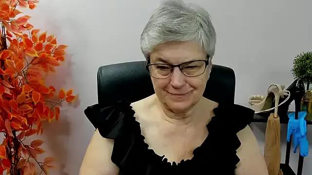 Freechat IrisDream on StripChat