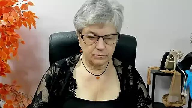 Freechat IrisDream on StripChat