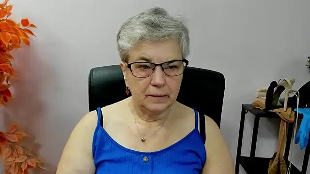 Freechat IrisDream on StripChat