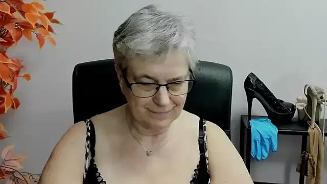 Freechat IrisDream on StripChat