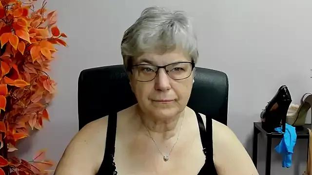 Freechat IrisDream on StripChat