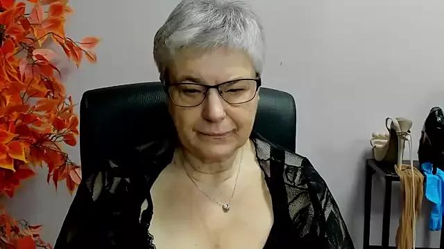 Freechat IrisDream on StripChat