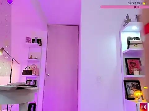 isa-gomez — cum cum