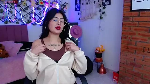 isa_bunny18 — show tits