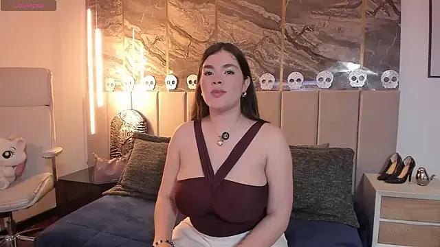 StripChat Isabella_LaRue is Group Isabella_LaRue — Bounce my boobs