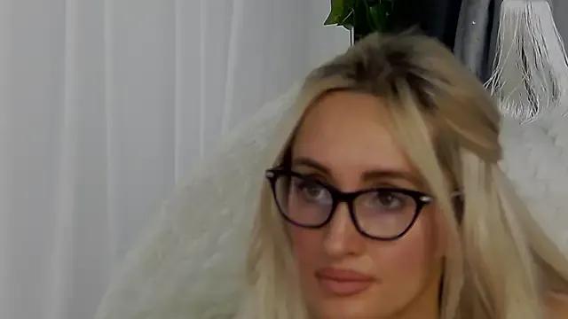 Freechat IsabelleEthan on StripChat