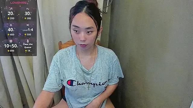 IstokaiPaLamiiii — never had a trany in rl ?