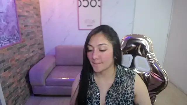 Ivony18_b — Freechat on StripChat