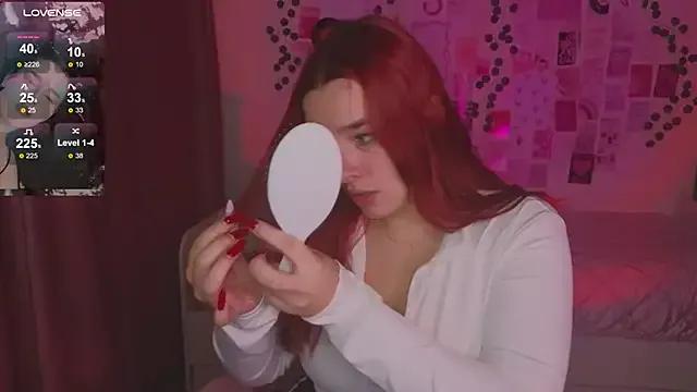 Freechat Iwi_wi_wi on StripChat