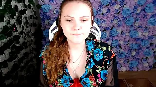 Freechat IxxiLiana on StripChat