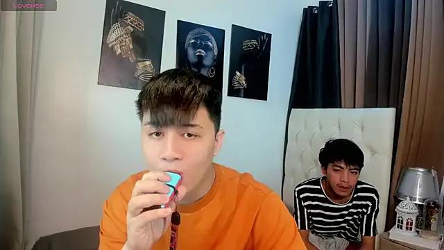 jayxxxlovescock — MAKE US NAKED