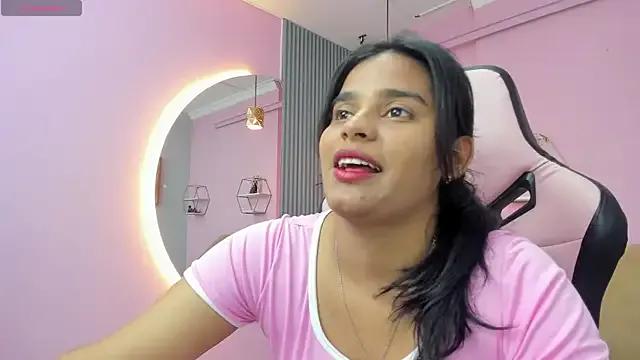 jazmin_lovee — Spit Nipples
