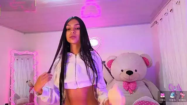 Jazmin_tay — NAKED