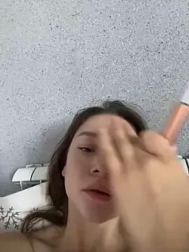 JennaOluretn on StripChat 