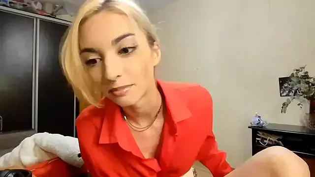JillianBozak — Show piercing in the Tongue