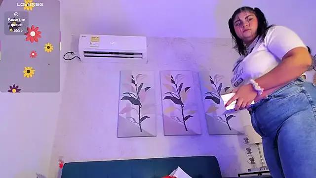 Freechat JOCELYN_SANTANA1 on StripChat