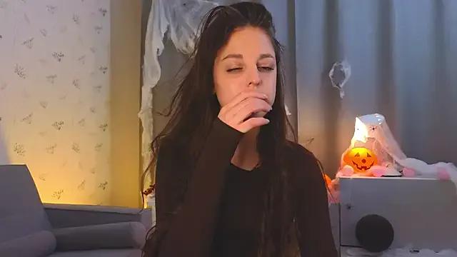 JohannaCharlon — show outfit