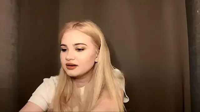 JolieAlto — touch my boobs and make boob heart