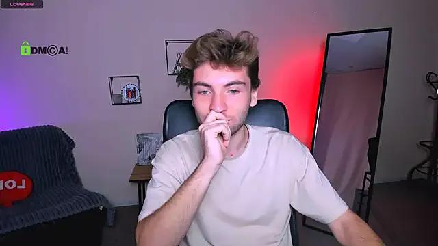 joseph_bear_ — Show dick