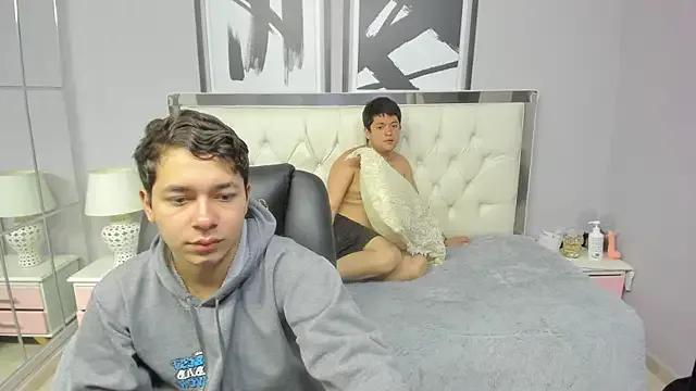 JOSHI_AND_NICK — 2 fingers in the ass