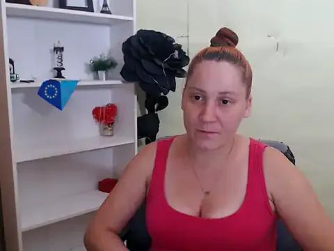 Freechat JosieJun_ on StripChat