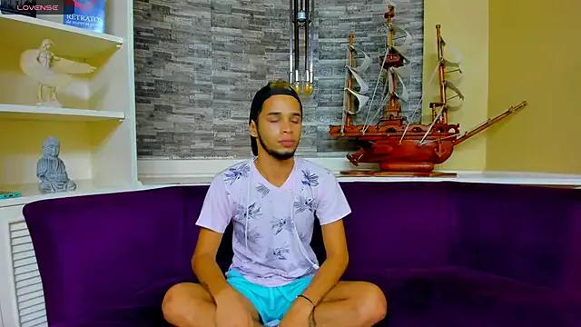 Juicy_Creww — Don't stop fucking my ass without mercy