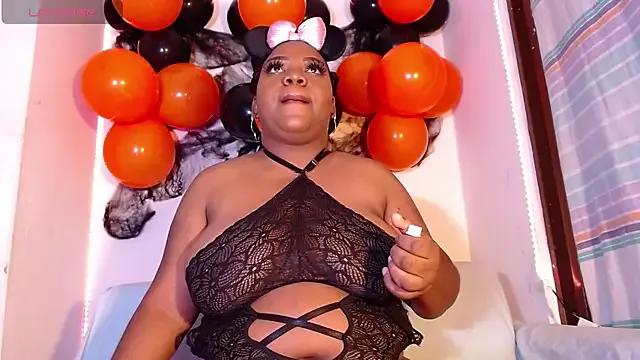 julieth_brown1 — BOUNCE + SLAP MY HUGE TITS 