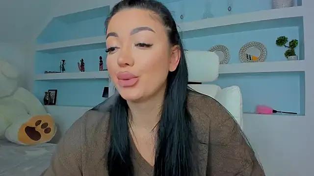 juliexxx — Make me real wet on this hot day 