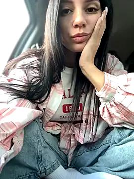 JulliaVegas — Masturbation pussy