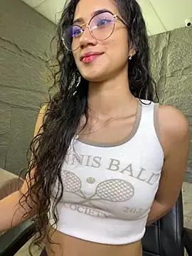Freechat KaitlynLoveCam on StripChat
