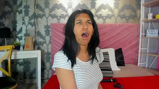 Freechat Karin_Ks on StripChat