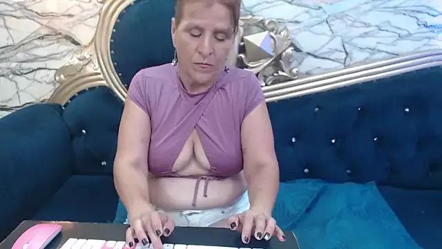 Freechat karito_mature17 on StripChat