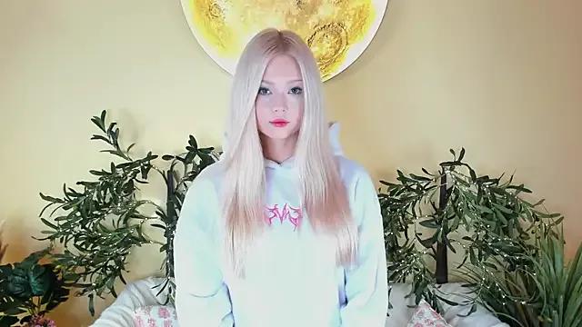 KaryTasch — give me a smile ^+^