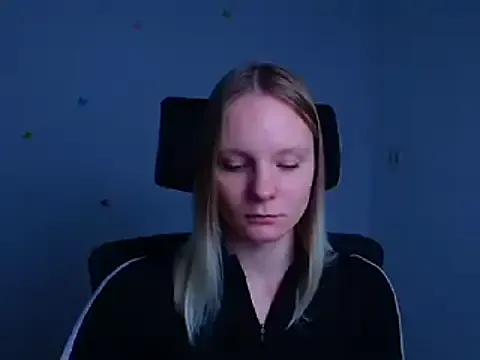 Kassandra_XX — show feet