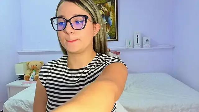 katiaa_lovv — reverse cowgirl dildo ride