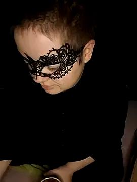 Katy2323 — Freechat on StripChat