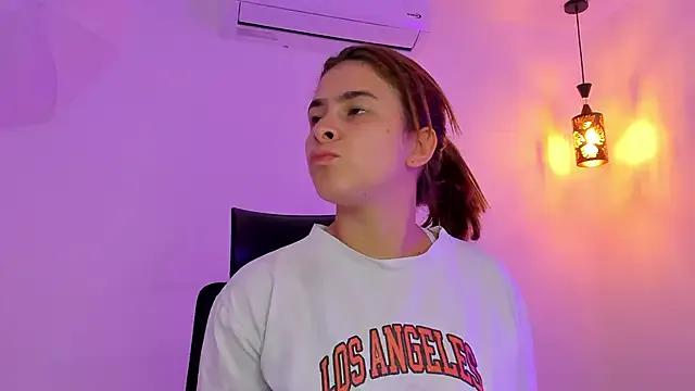 kaylajhonnes6 — blowjob the dildo