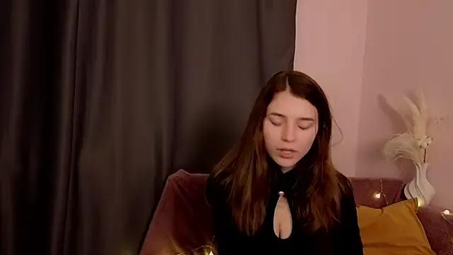 StripChat KeikoWideman is Freechat KeikoWideman — for a good start to the stream