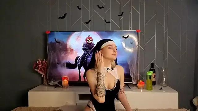 KelleDomin — good morning for Halloween!