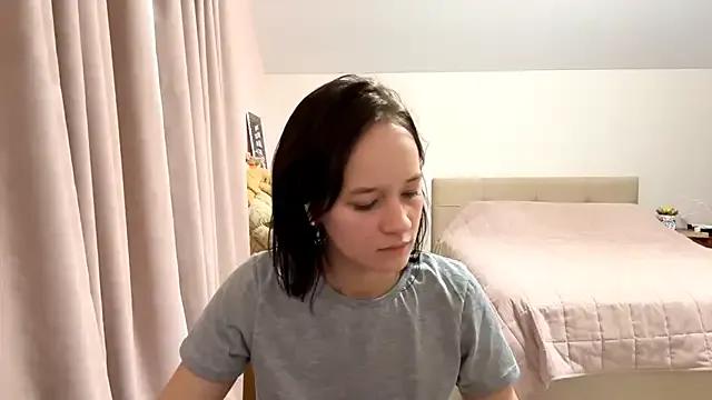 KellySayli — show tongue