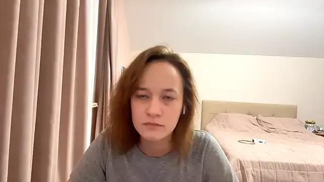 KellySayli — show tongue