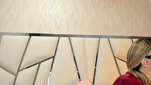 Freechat kimberly7_ on StripChat