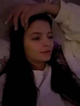 Freechat kimberlyy77 on StripChat