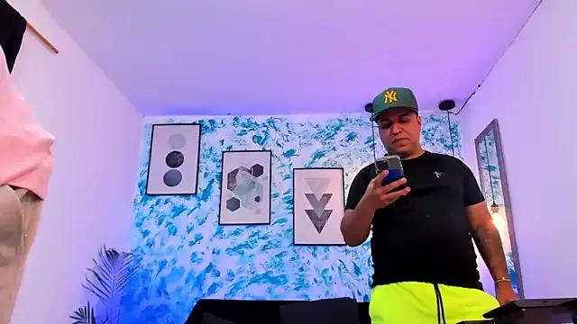 Freechat Kings_of_heaven on StripChat